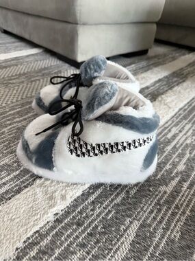 Nike Dior Plush Booties slippers in White and Gray with Swoosh Detail